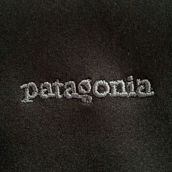 Patagonia stretch thermal hoodie black size Medium - Picture 12 of 12